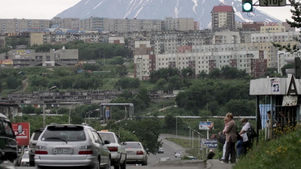 Magnitude 7.8 earthquake strikes Petropavlovsk-Kamchatsky region in Russia